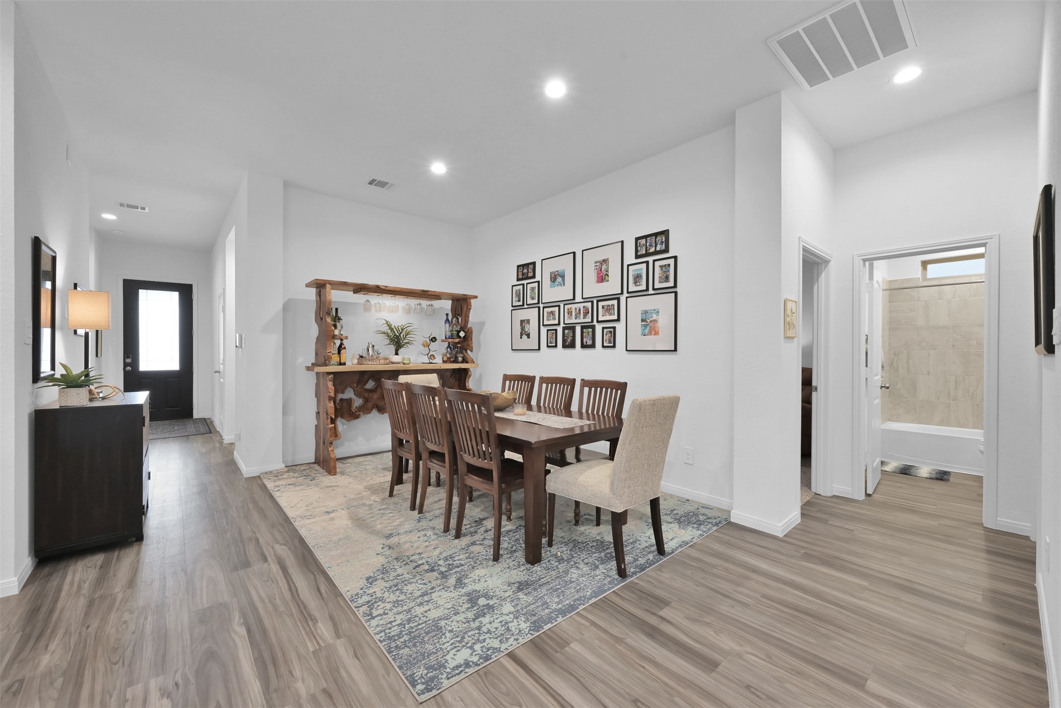 942 Youth Water Road Montgomery, TX 77316 - Photo 3 of 16