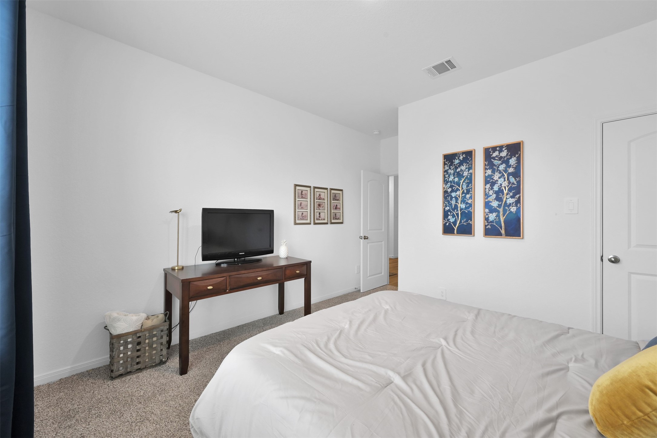 942 Youth Water Road Montgomery, TX 77316 - Photo 10 of 16