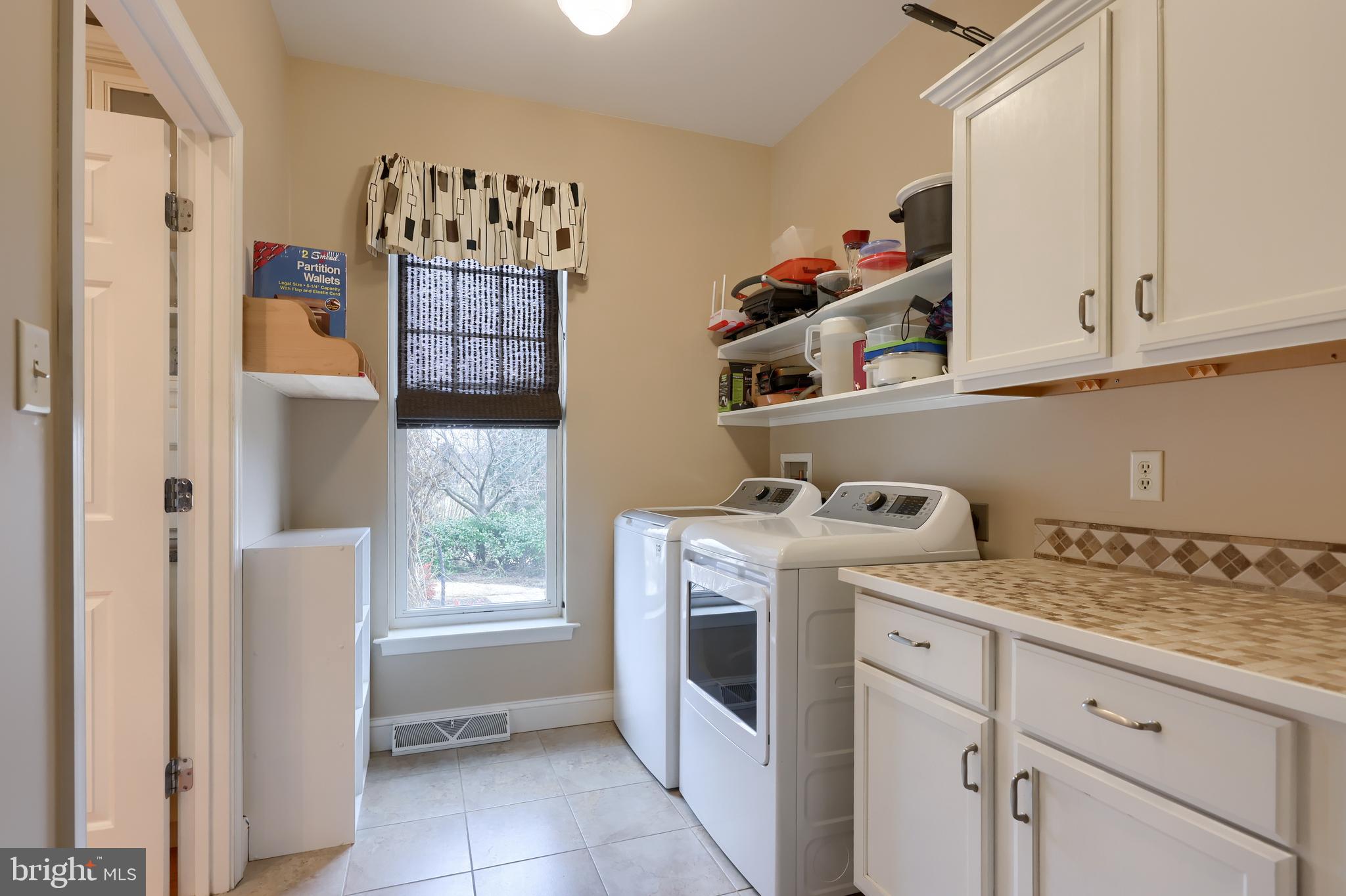 620 Dorset Street Lititz, PA 17543 - Photo 34 of 60 First Floor Laundry