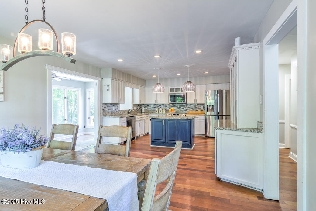 2428 Tram Road New Bern, NC 28562 - Photo 15 of 57 Perfect Gathering Spot
