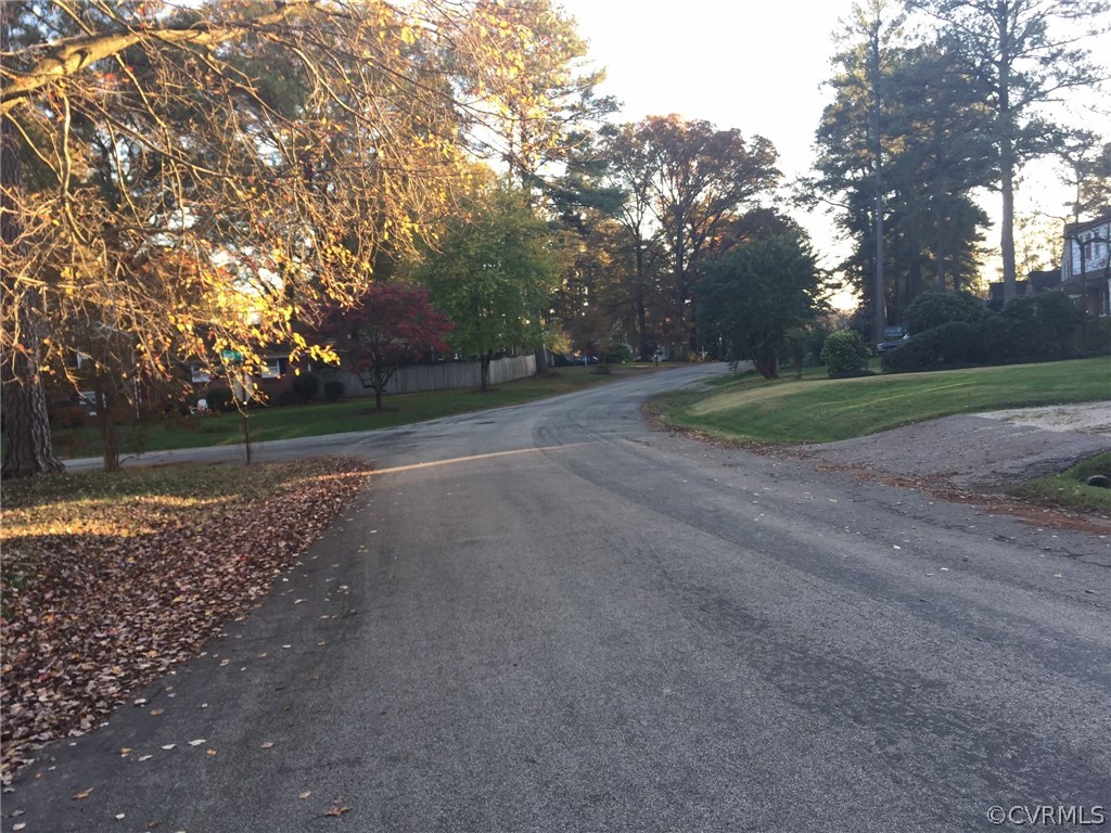 1602 Bexhill Road Henrico, VA 23229 - Photo 5 of 24 Street View - : )