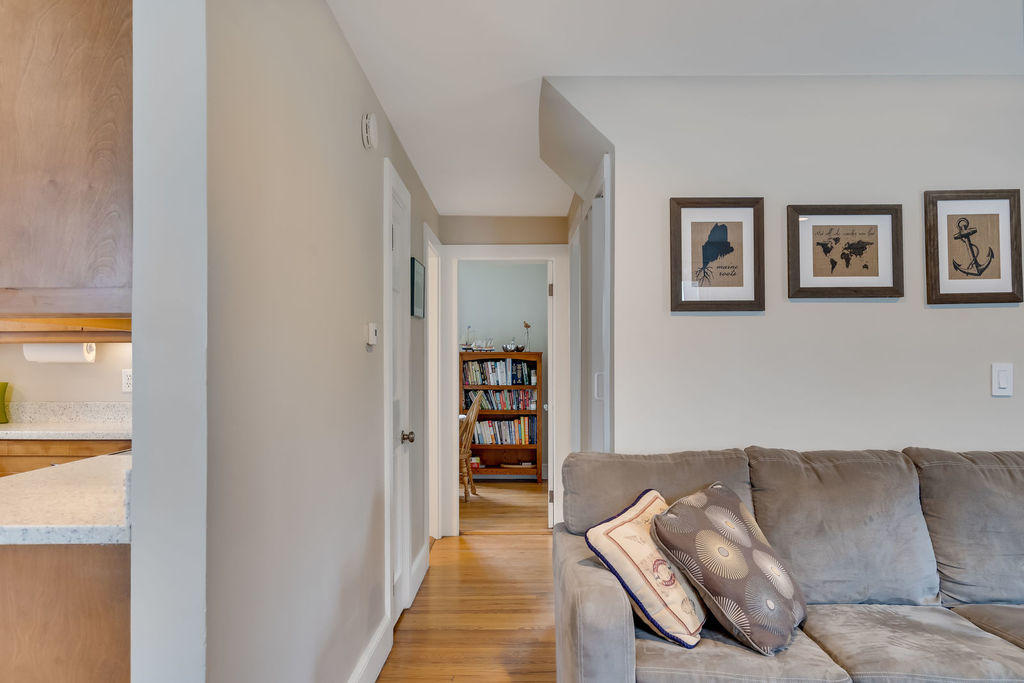 25 Brook Road Portland, ME 04103 - Photo 15 of 30 015_25brookrd-25