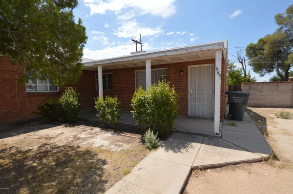 $1,450 | 4650 East 19th Street, Tucson, AZ 85711