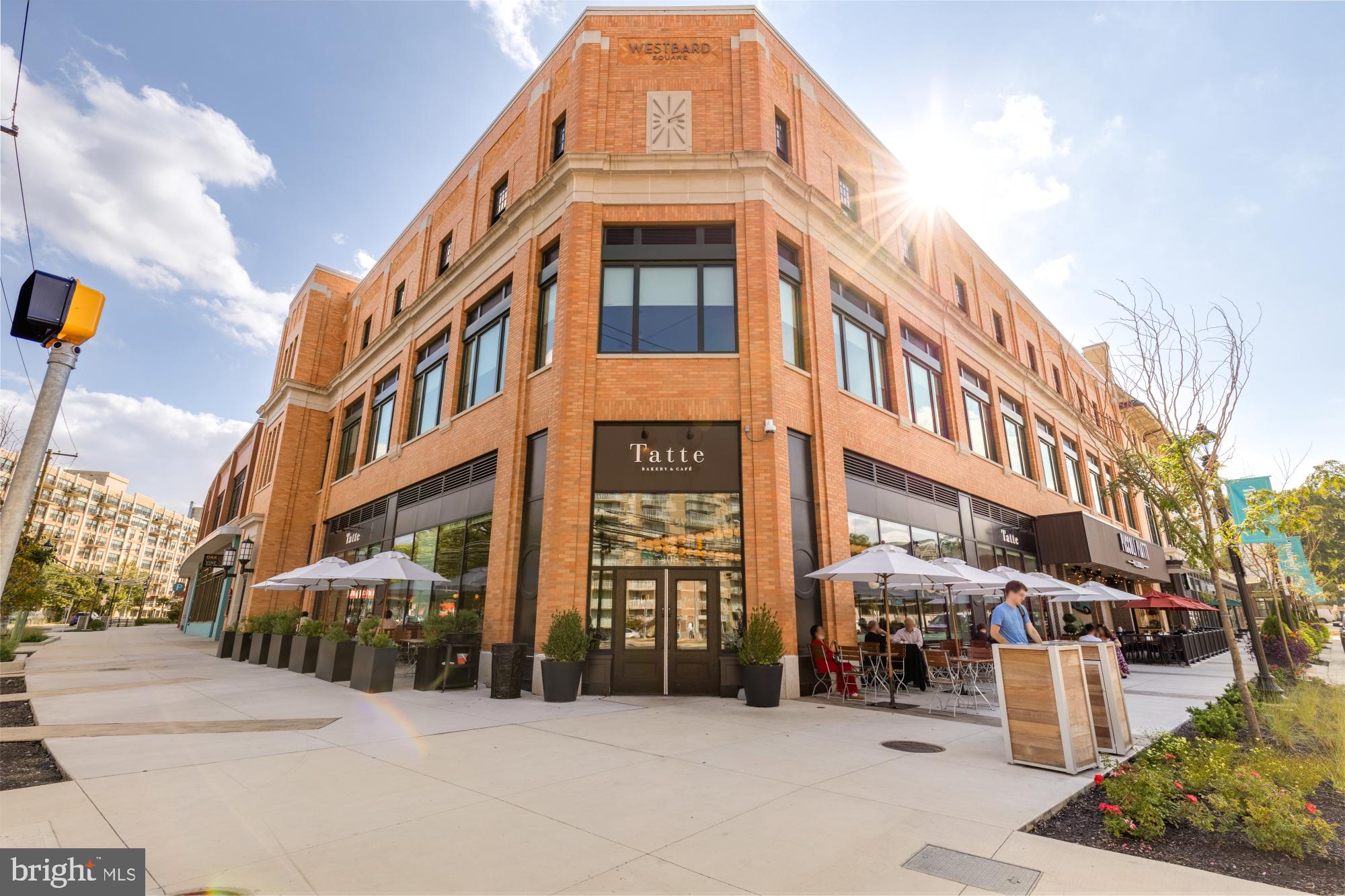 5100 Dorset Avenue, Unit 308 Chevy Chase, MD 20815 - Photo 28 of 31 a view of a large building