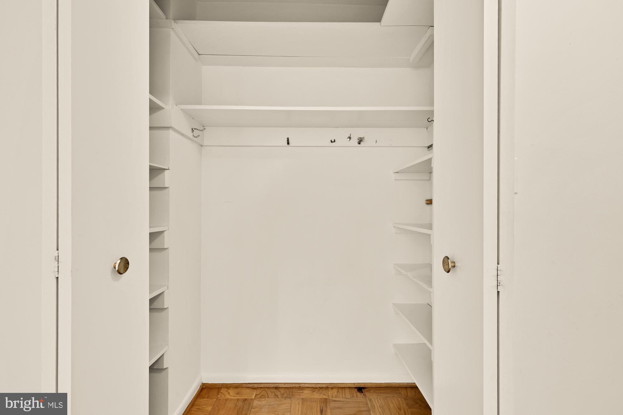 5100 Dorset Avenue, Unit 308 Chevy Chase, MD 20815 - Photo 4 of 31 a view of bathroom