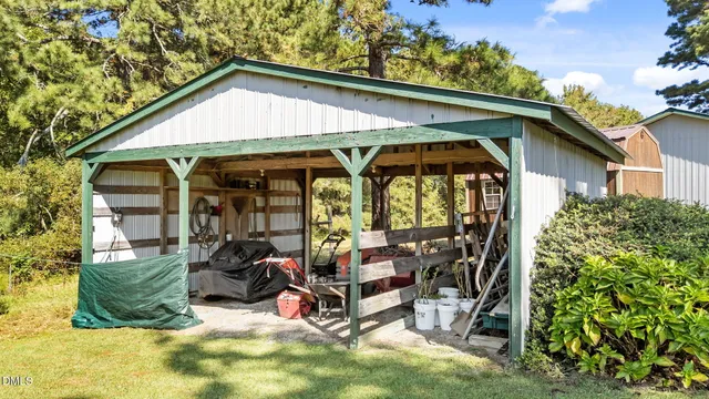 $850,000 | 1208 Peach Orchard Road, Four Oaks, NC 27524