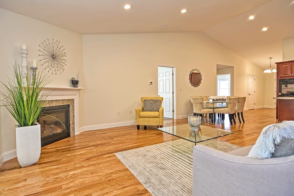 27 Village Road, Unit 27 Paxton, MA 01612 - Photo 17 of 22 Gallery Image 17