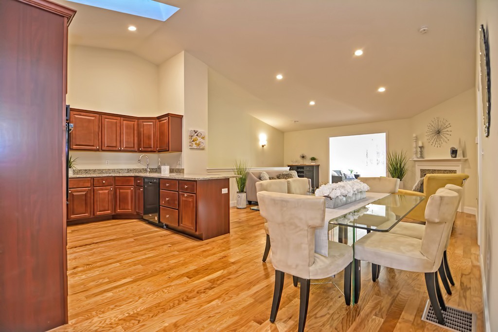 27 Village Road, Unit 27 Paxton, MA 01612 - Photo 3 of 22 Gallery Image 3