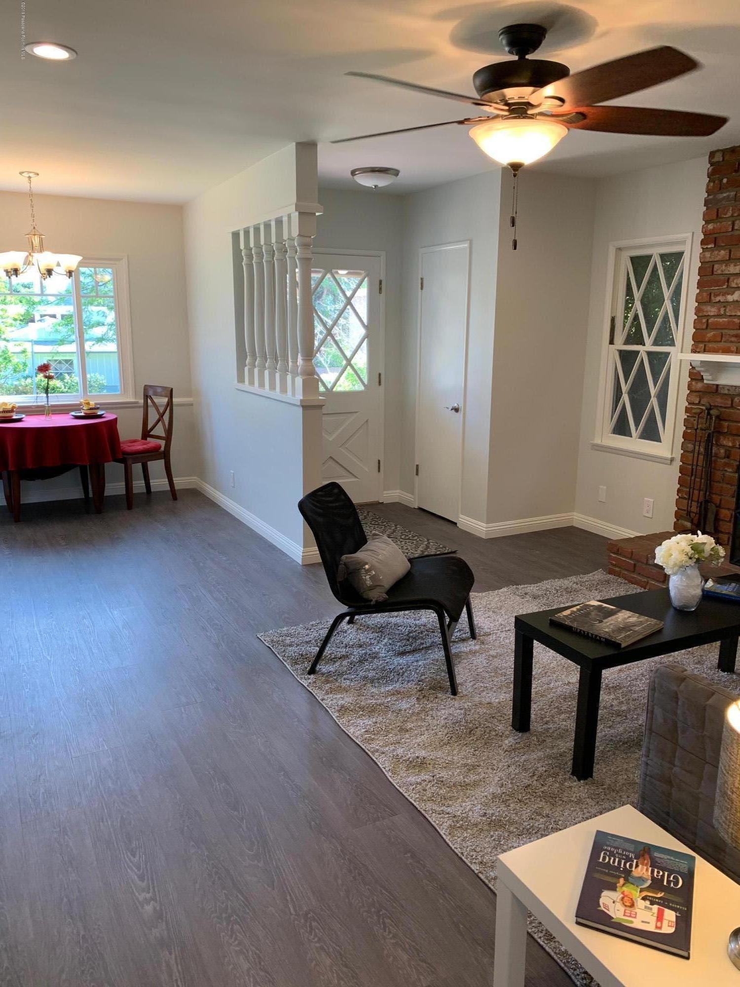 6547 Elmo Street Tujunga, CA 91042 - Photo 7 of 18 elmolivingroom1
