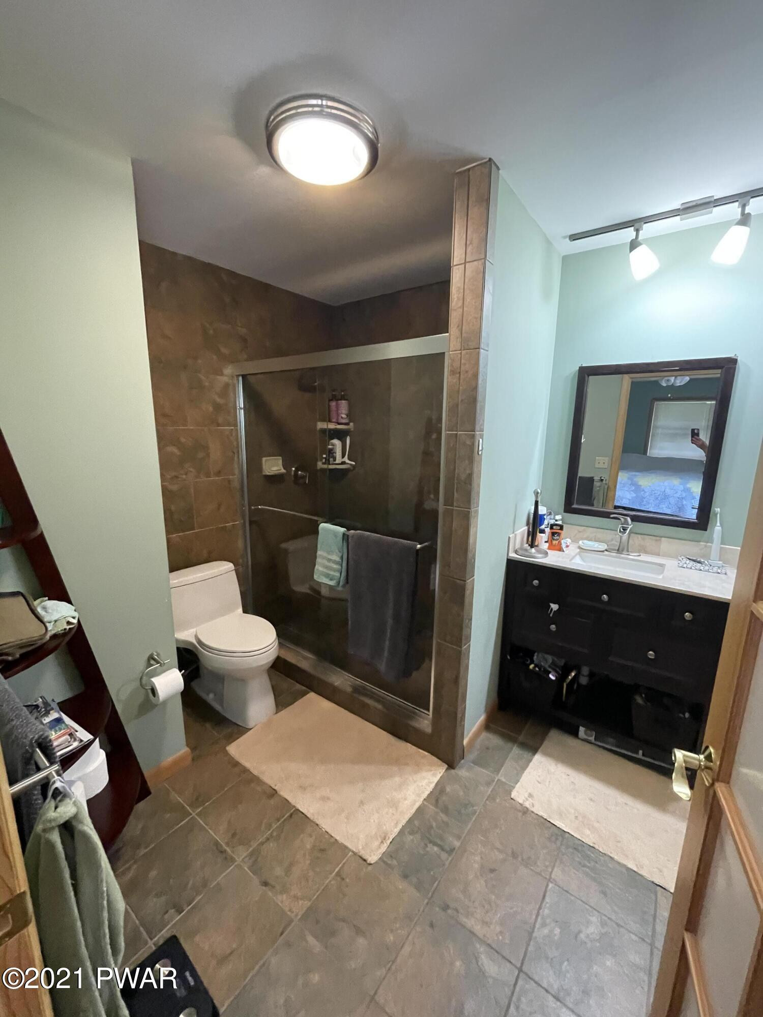 102 Elm Road Tafton, PA 18464 - Photo 28 of 42 928EB754-4710-4538-90B8-77D74C4F880E