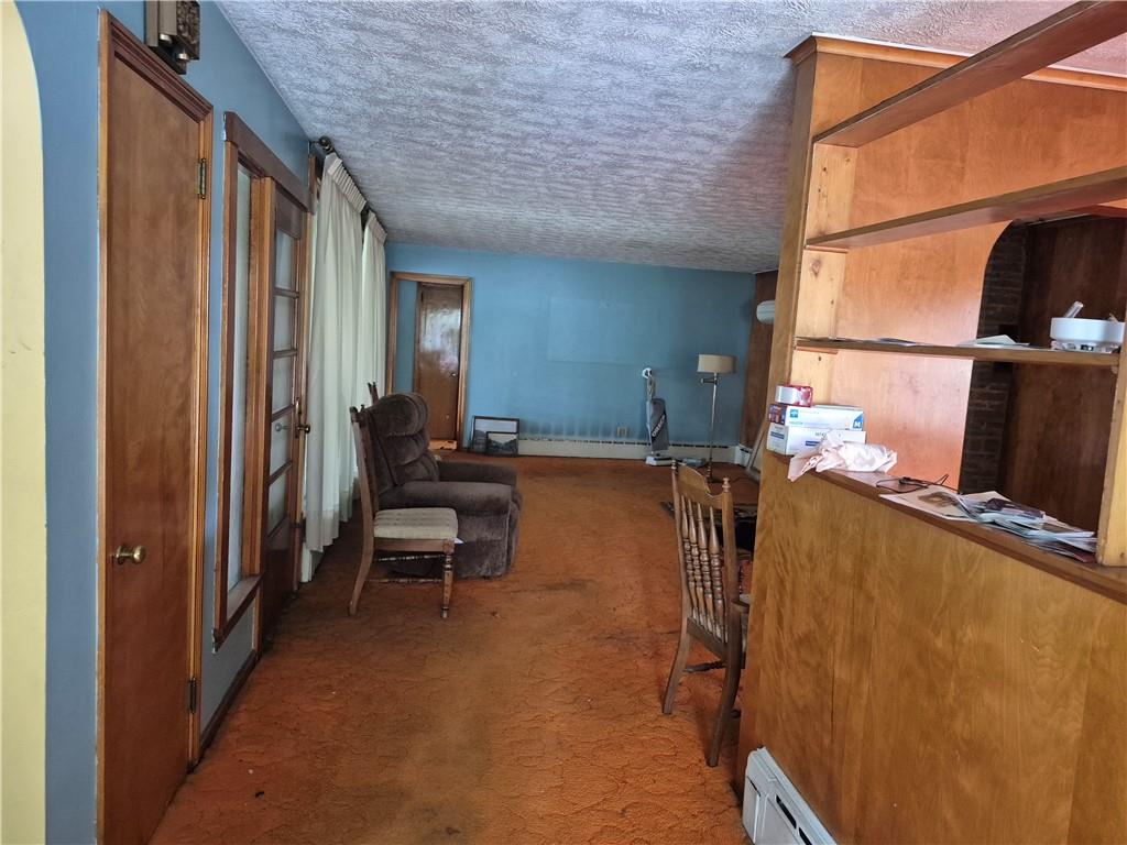 380 Shady Avenue Sharon, PA 16146 - Photo 10 of 36 Alas, orange carpet from your grandparents yesteryears