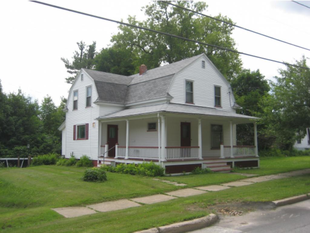 10 Jackson Avenue Rutland, VT 05701 - Photo 3 of 20