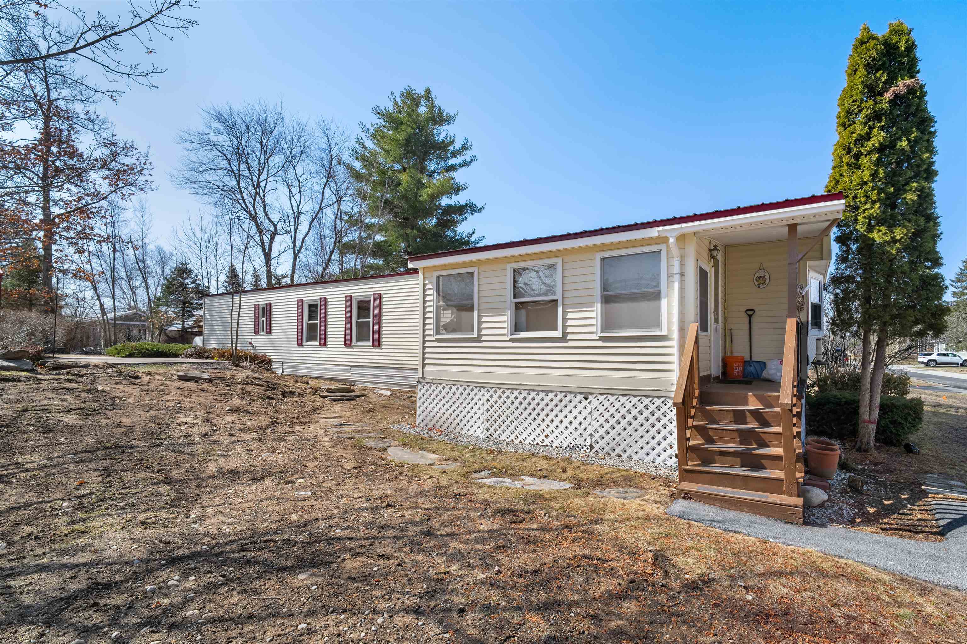 25 Country Lane Rochester, NH 03867 - Photo 14 of 22