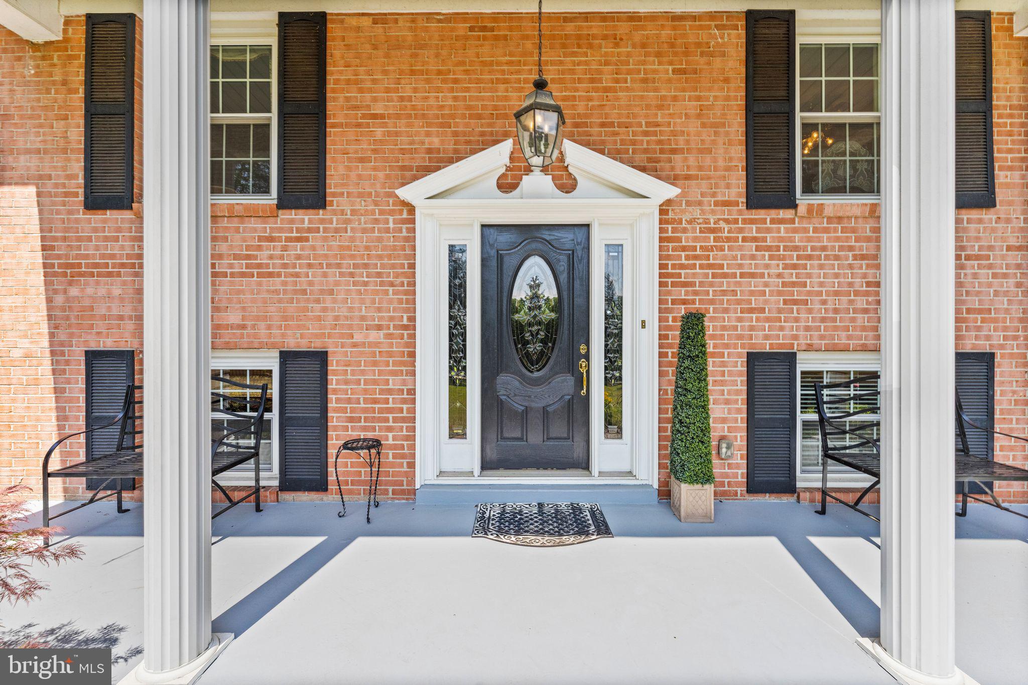 11312 Aden Road Nokesville, VA 20181 - Photo 2 of 52