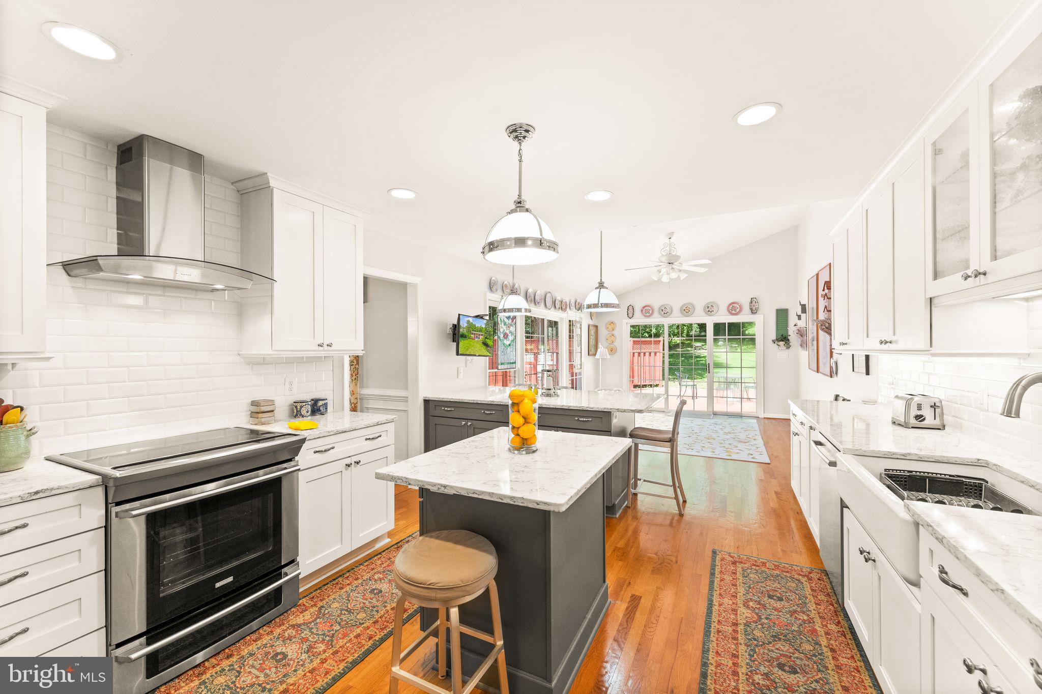 11312 Aden Road Nokesville, VA 20181 - Photo 10 of 52