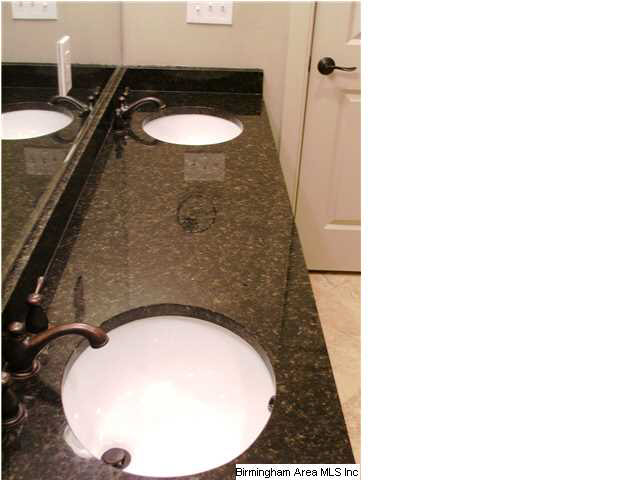 2085 Lancaster Road, Unit 2085 Birmingham, AL 35209 - Photo 9 of 24
