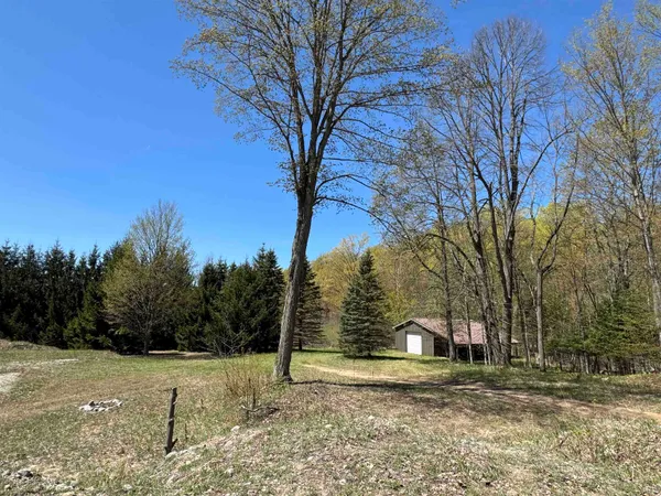 $309,000 | 7877 East Bernadette Drive, Lake Leelanau, MI 49653