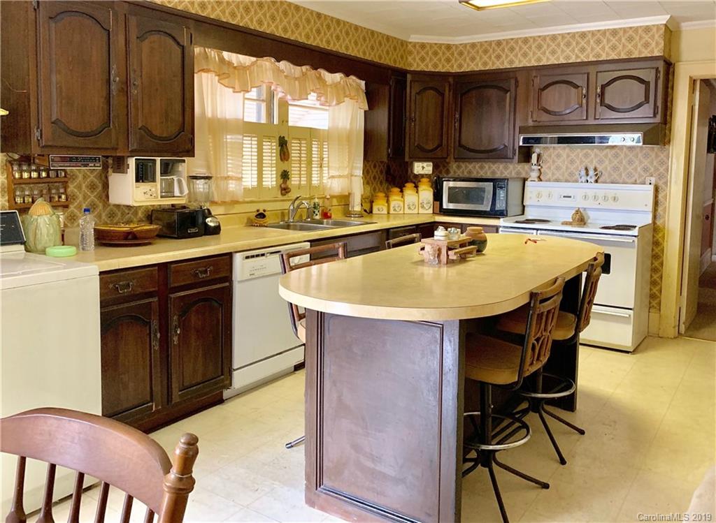 3007 McCraw Road Mooresboro, NC 28114 - Photo 8 of 15 Gallery Image 8