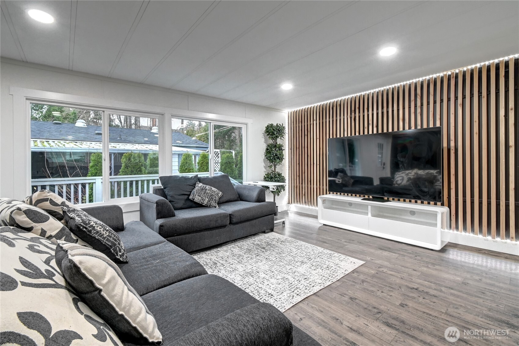 1615 208th Street Southeast, Unit 42 Bothell, WA 98012 - Photo 9 of 32