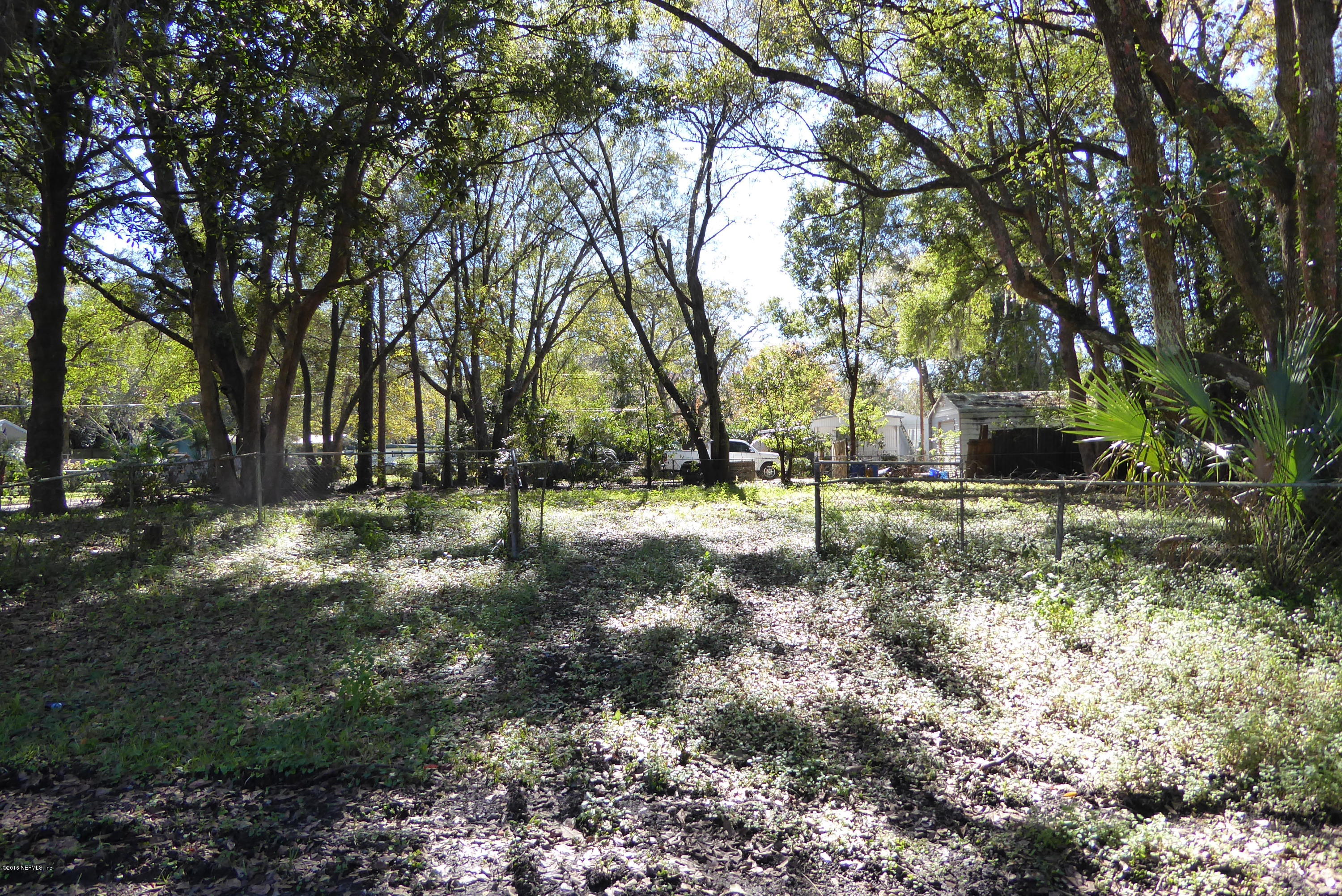 638 Osman Road Jacksonville, FL 32225 - Photo 3 of 4 Seal Rd frontage