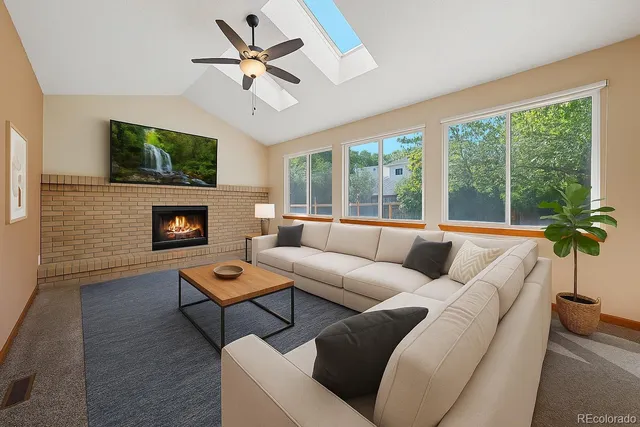 $650,000 | 21064 East Crestline Circle, Centennial, CO 80015