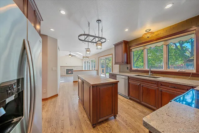 $650,000 | 21064 East Crestline Circle, Centennial, CO 80015