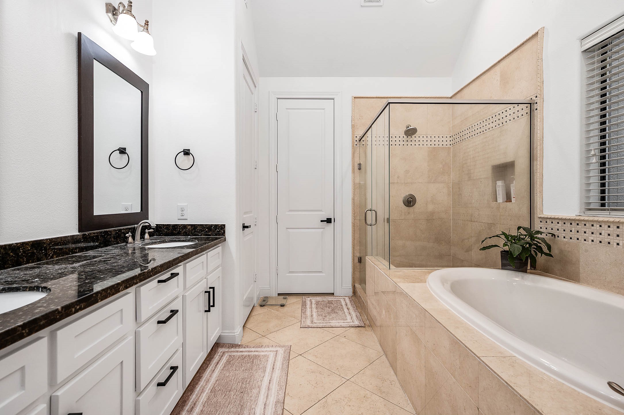 3205 Maxroy Street Houston, TX 77008 - Photo 22 of 34