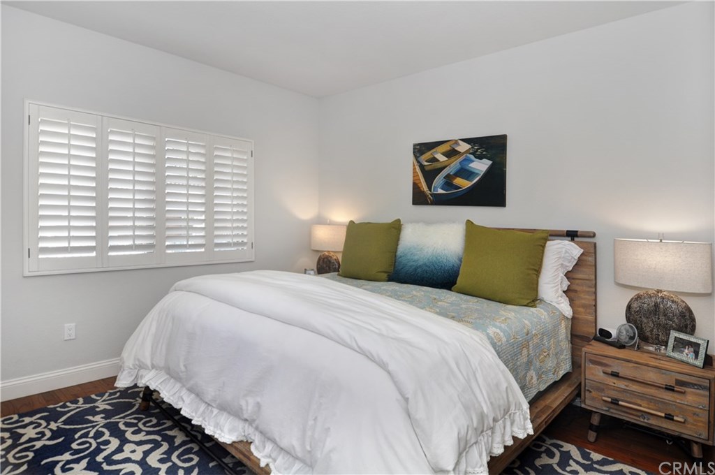 32 Villa Point Drive Newport Beach, CA 92660 - Photo 10 of 19