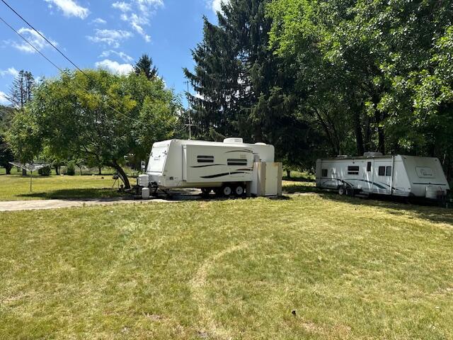 54942 Butcher Road Lawrence, MI 49064 - Photo 4 of 12 Butcher Campers