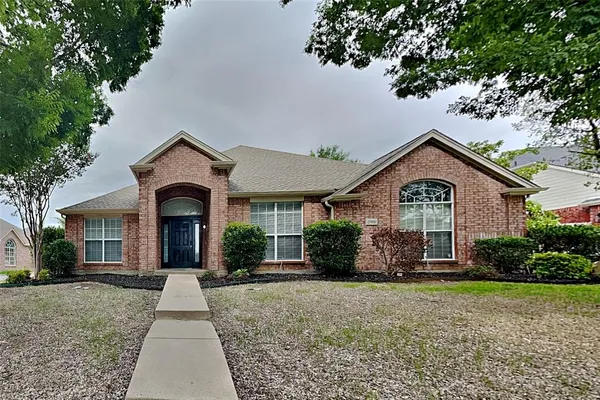 $2,650 | 2906 St Vincent Drive, Mansfield, TX 76063