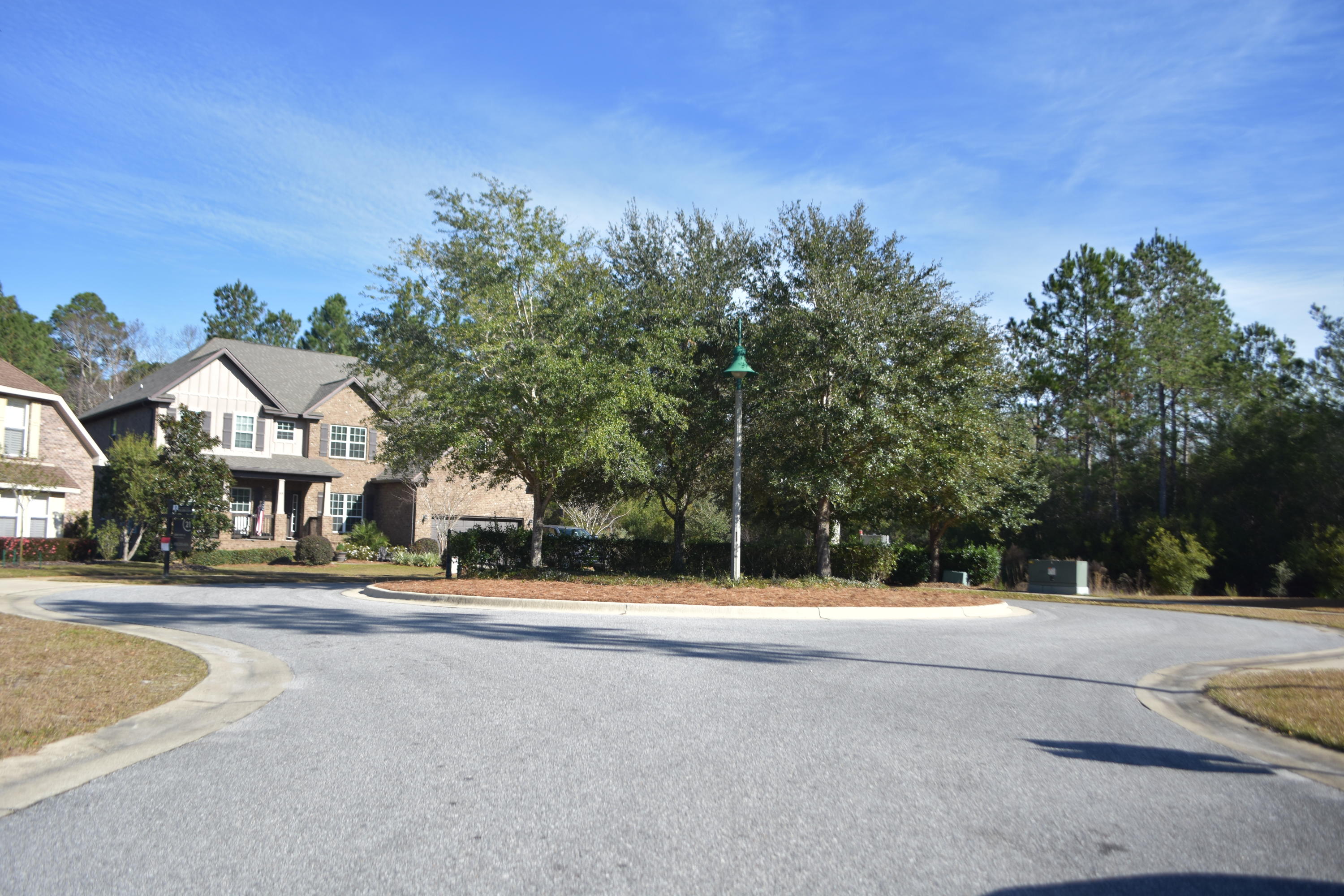 39 Quiet Freeport, FL 32439 - Photo 3 of 25 Quiet Cove Street View