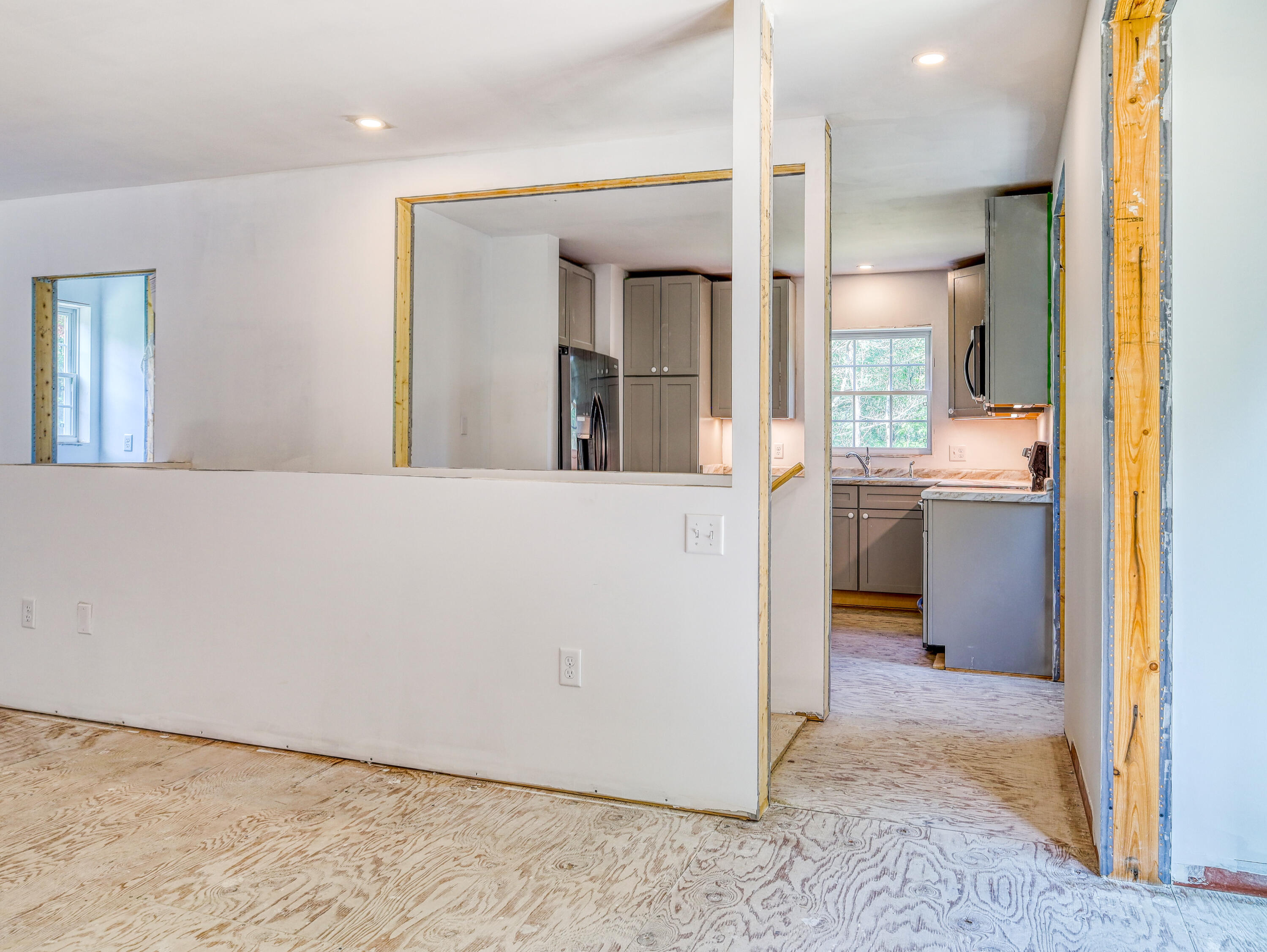 328 Mill Road North Yarmouth, ME 04097 - Photo 10 of 30 35-print-Interior-9
