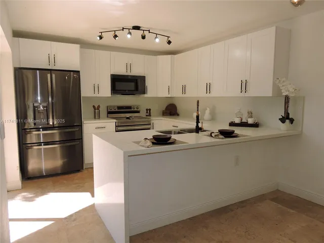 $449,900 | 1316 Southwest 118th Terrace, Unit 1316, Davie, FL 33325