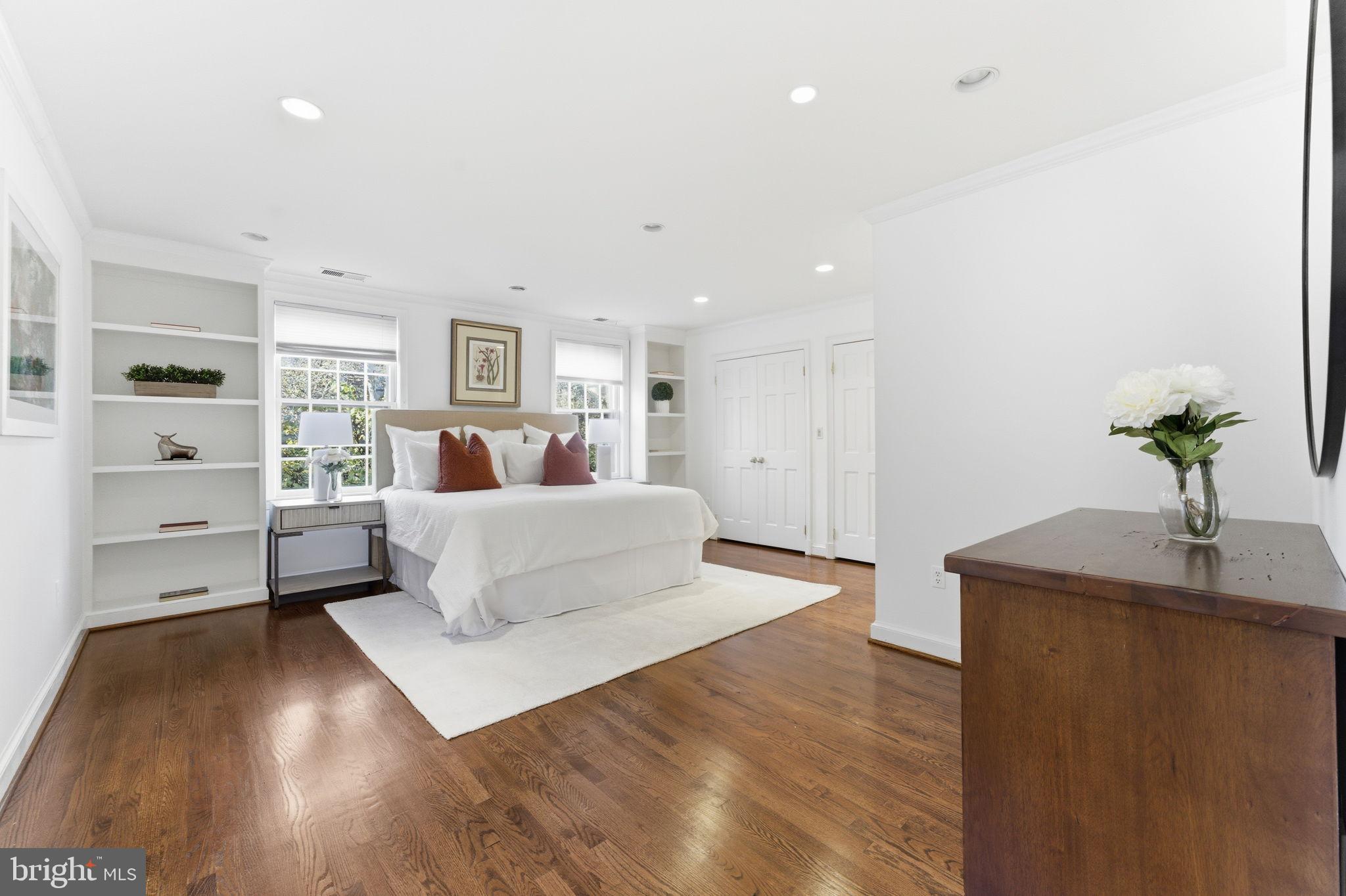 4354 Westover Place Northwest Washington, DC 20016 - Photo 26 of 63 a living room with furniture and a wooden floor