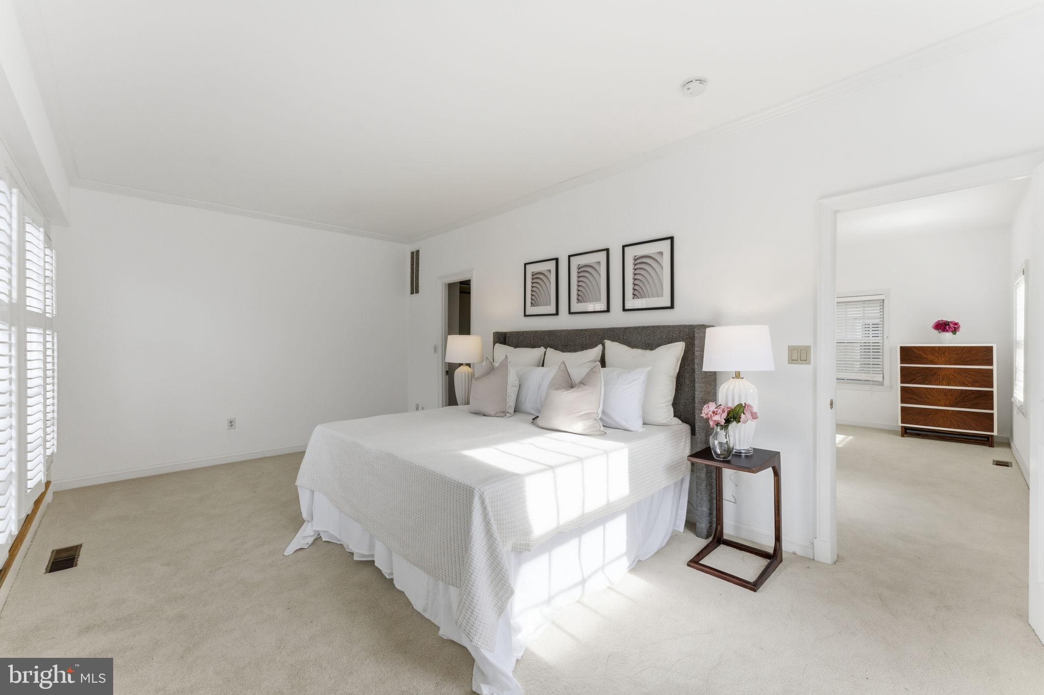 4354 Westover Place Northwest Washington, DC 20016 - Photo 38 of 63 a bedroom with a bed and a couch