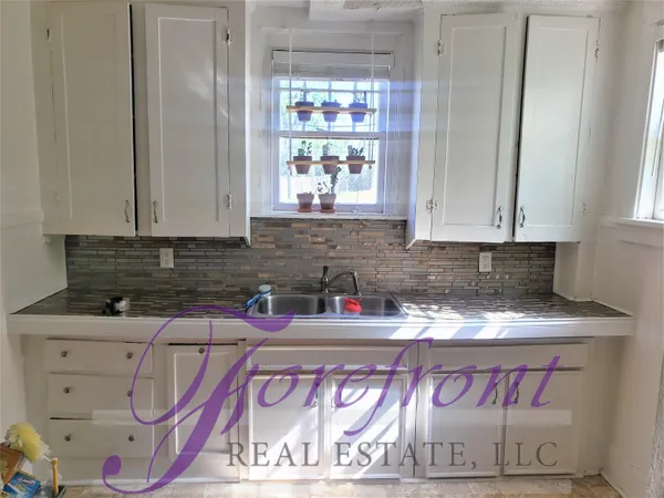 $275,000 | 1305 South Oak Street, Casper, WY 82601