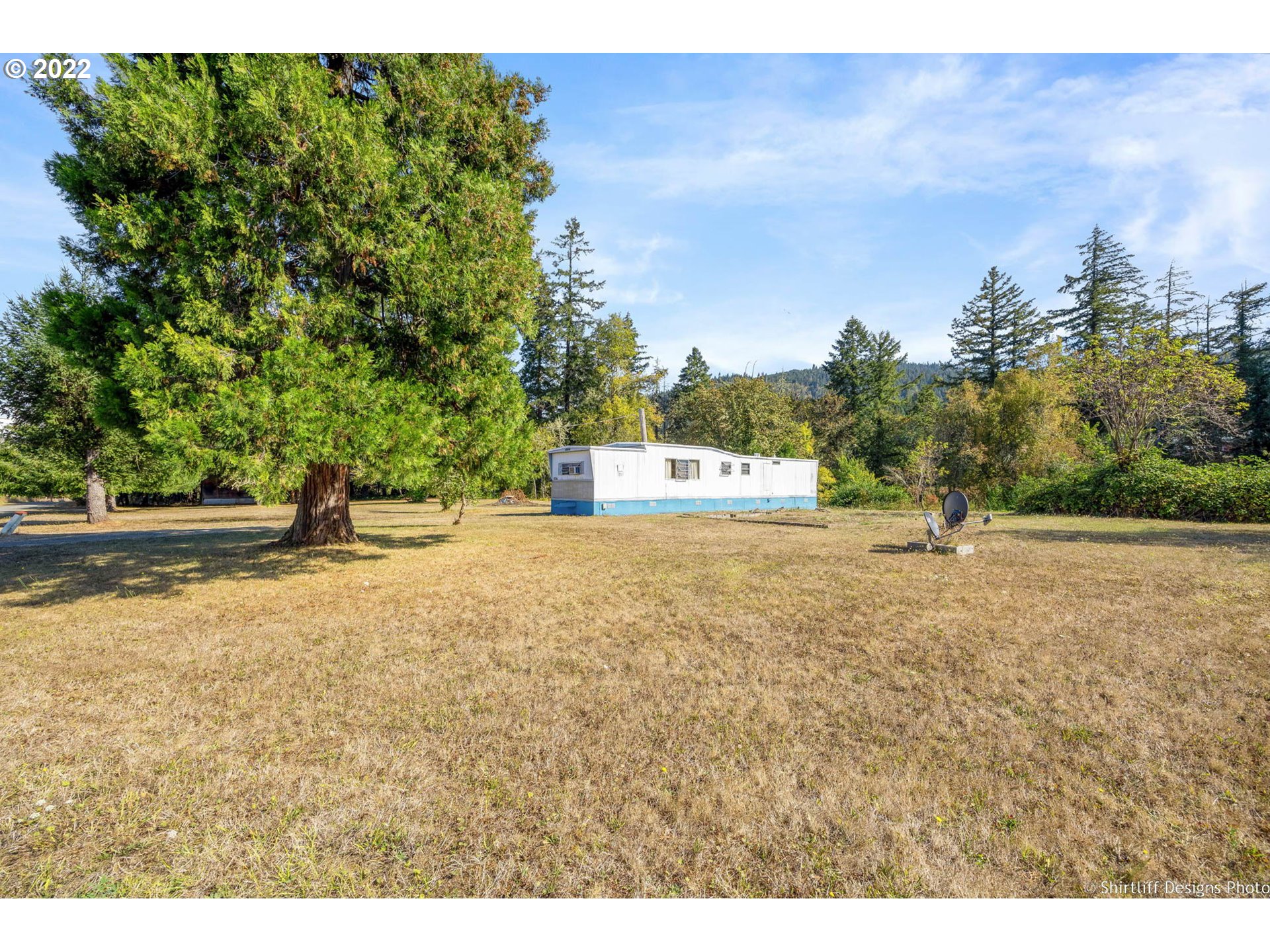 72161 Rouse Road North Cottage Grove, OR 97424 - Photo 3 of 30 a view of lake view