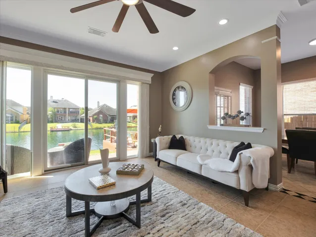 $7,999 | 18011 Darling Point Court, Cypress, TX 77429