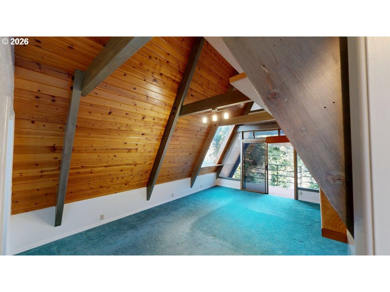 17717 Rainbow Rock Road Brookings, OR 97415 - Photo 19 of 32 Bedroom