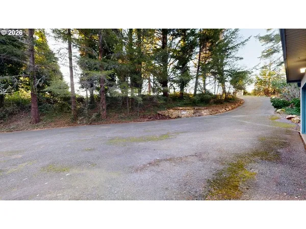 $679,000 | 17717 Rainbow Rock Road, Brookings, OR 97415