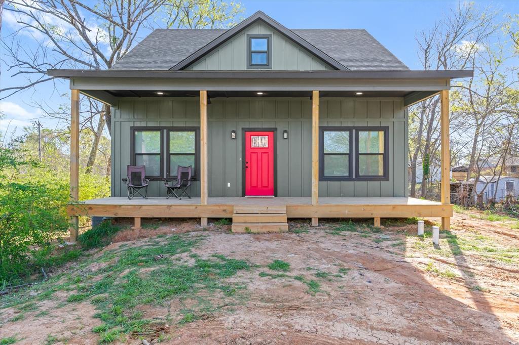 902 North Spring Street Grand Saline, TX 75140 - Photo 1 of 31