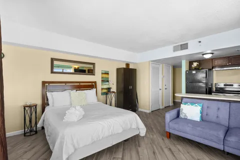$150,000 | 1605 South Ocean Boulevard, Unit 1604, Myrtle Beach, SC 29577