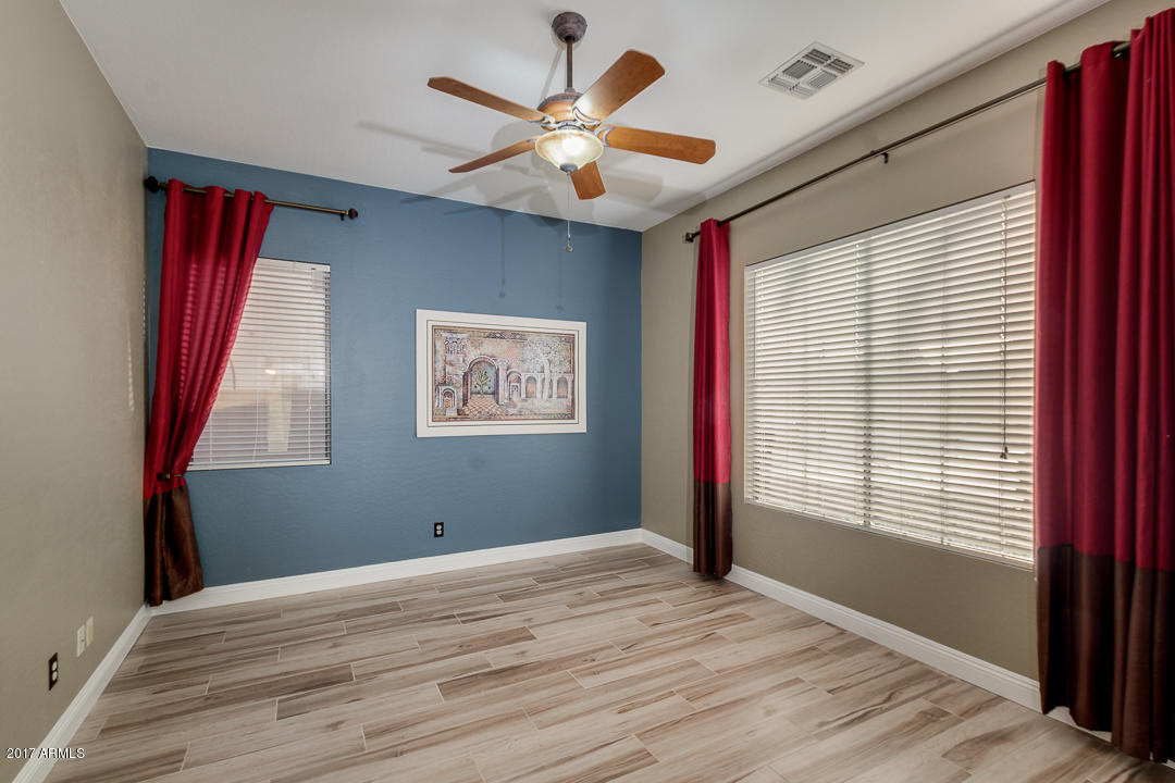 2479 South Racine Lane Gilbert, AZ 85295 - Photo 8 of 49 08-Racine