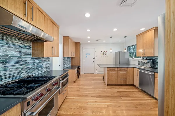 $7,500 | 66 Roosevelt Road, Unit 66, Newton, MA 02459