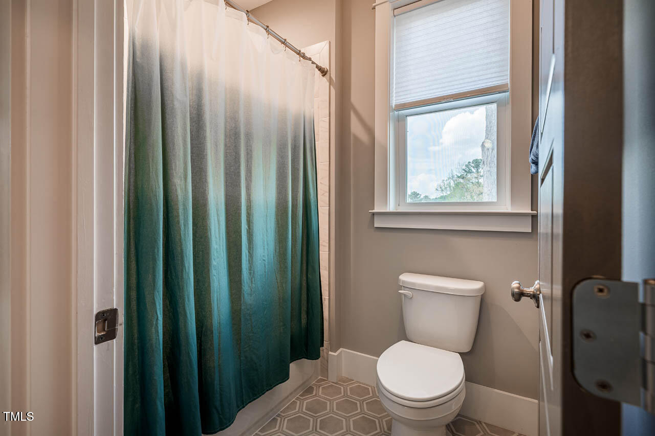 215 Bonterra Way Chapel Hill, NC 27516 - Photo 48 of 67 215BonterraWay-63