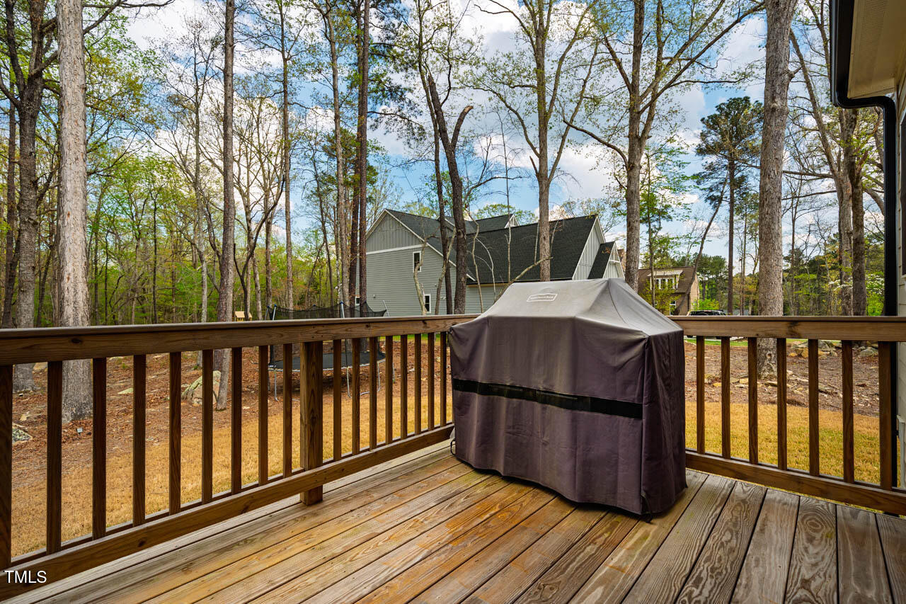 215 Bonterra Way Chapel Hill, NC 27516 - Photo 61 of 67 215BonterraWay-19