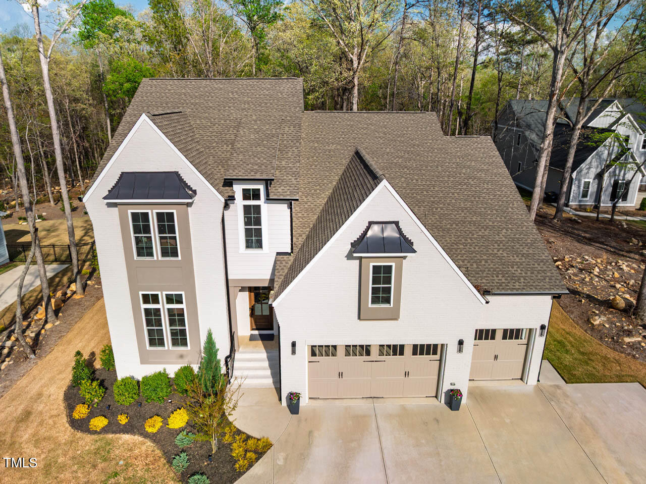215 Bonterra Way Chapel Hill, NC 27516 - Photo 6 of 67 215BonterraWay-04