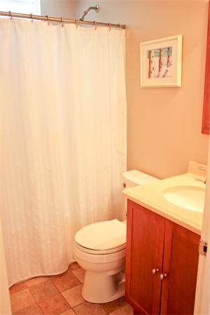 7 Marguerite Road Walpole, MA 02081 - Photo 8 of 17 Gallery Image 8