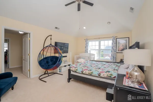 $5,200 | 9 Mission Drive, Monroe Township, NJ 08831