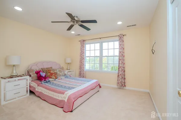 $5,200 | 9 Mission Drive, Monroe Township, NJ 08831